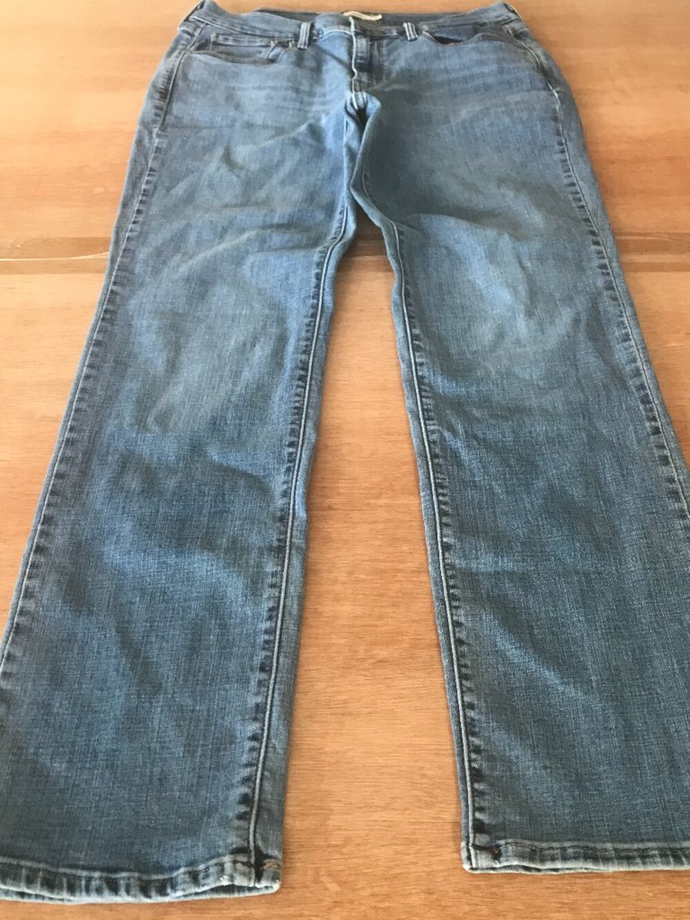 Levi's 505 Straight Jeans Women 10 Blue Mid Rise Medium Wash Stretch Sculpting